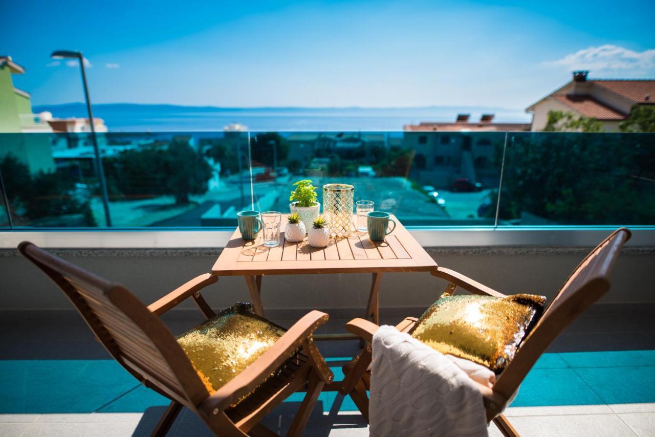 Apartment Mikulić Makarska Bagian luar foto